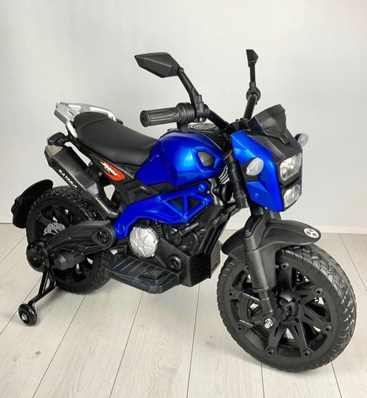 Moto deportiva grande