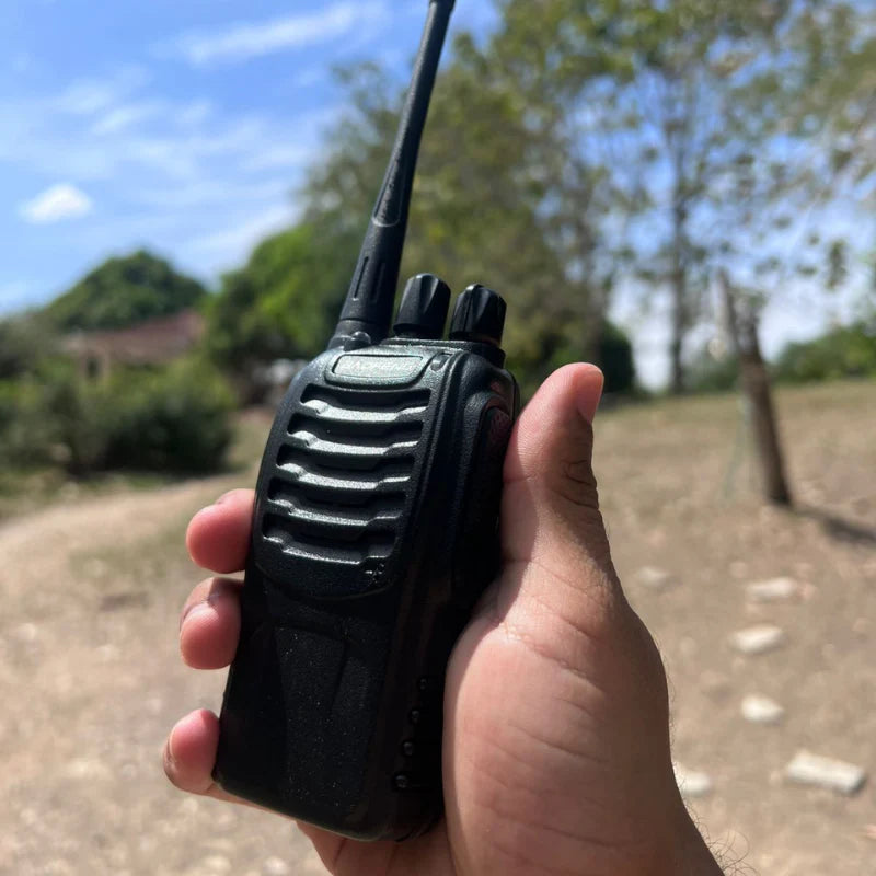 Radios Baofeng Con 2 Años De GARANTIA (+ de 5Km de alcance).