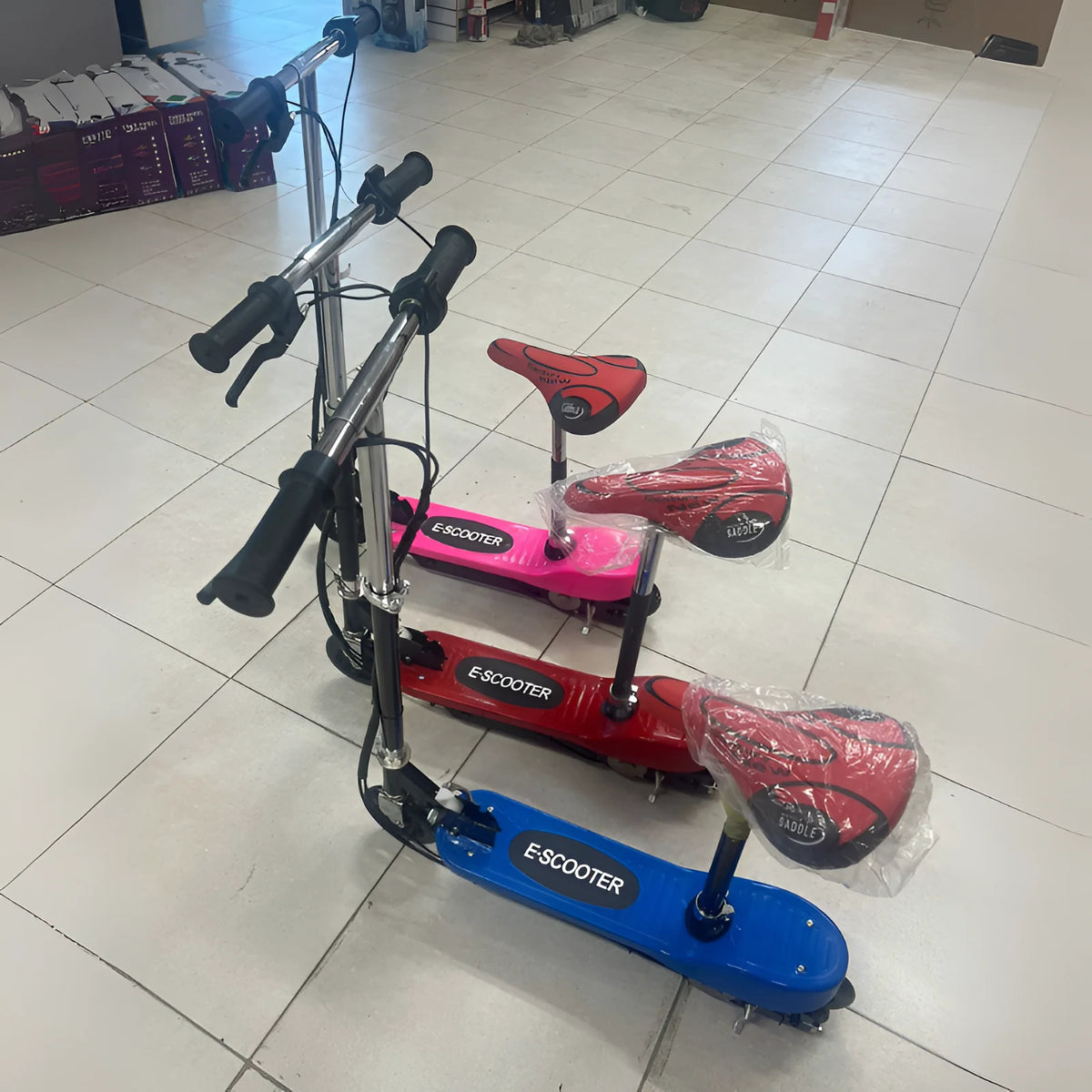 ¡Black Friday! 🚨 39% de Descuento en la Patineta Eléctrica 🛴✨ ¡Sillón Removible para Usar de Pie o Sentado!